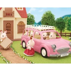 Calico Critters Family Picnic Van