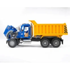MACK Granite Dump Truck