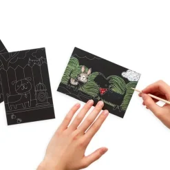 Mini Kit Scratch and Scribble Scratch Art Kit - Playful Pups