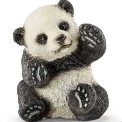 Panda Cub, Playing