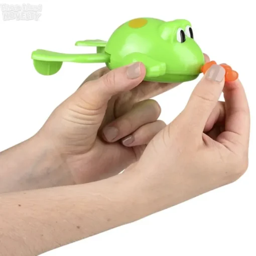 6.5" Pull-String Frog Bath Toy