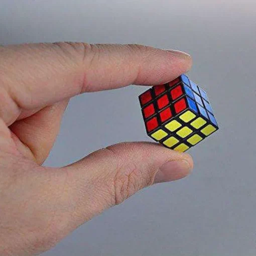 World's Smallest Rubik's Cube 3x3